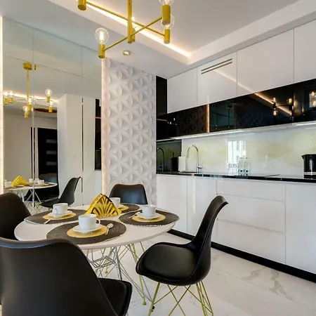 Apartment Black&white Apart Studio Gdansk